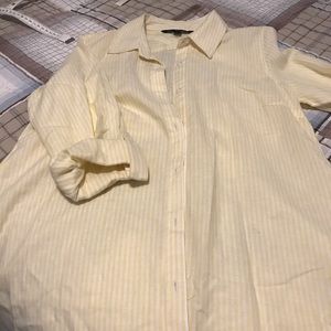 Women’s long sleeve button down shirt